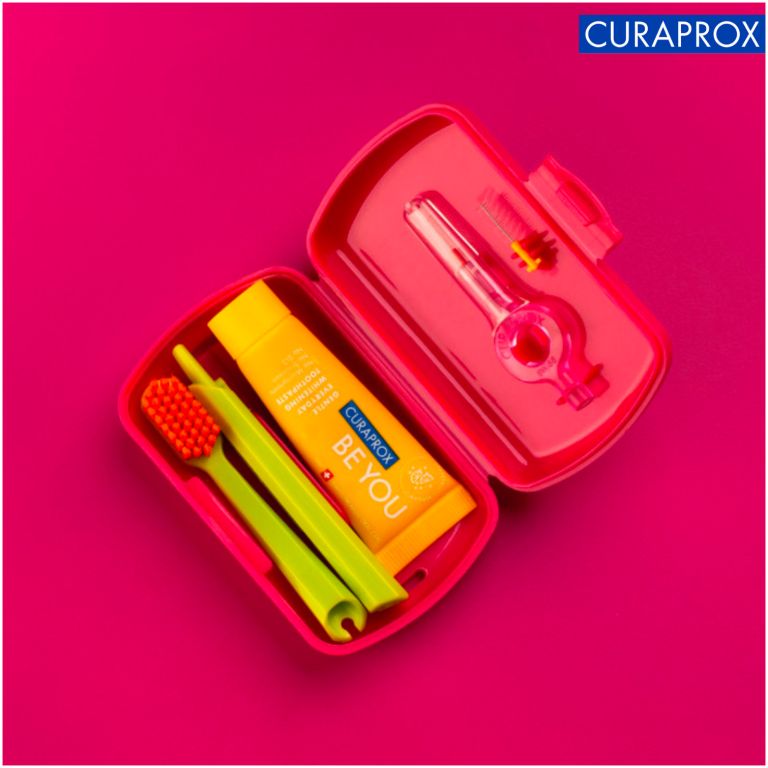 curaprox set de viaje color rojo
