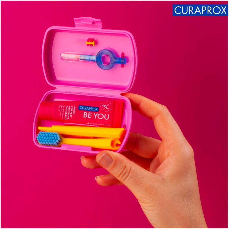 curaprox set de viaje color rosado