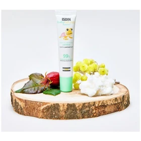 Isdin Baby Naturals Nutraisdin Balsamo Reparador Perioral - Imagen 4